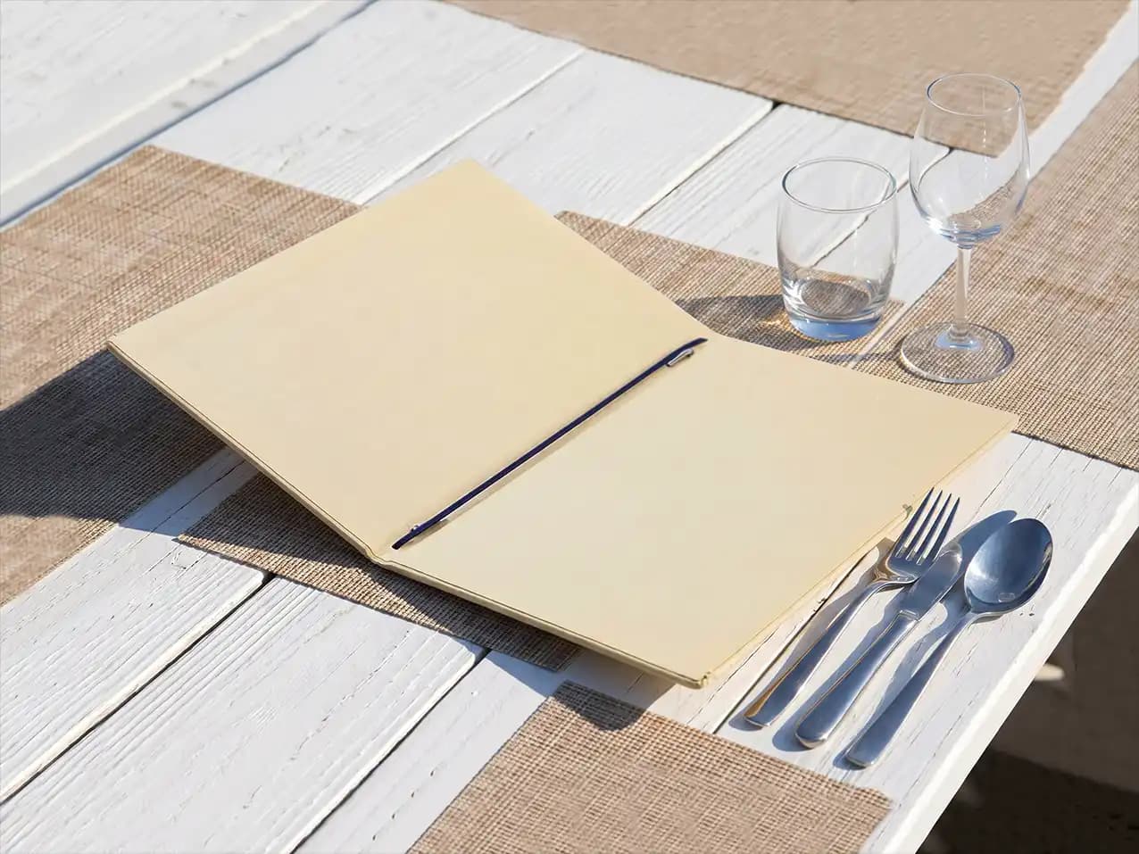 Kordesso Light Speisekartenmappe, A4 hoch, Farbton Beige