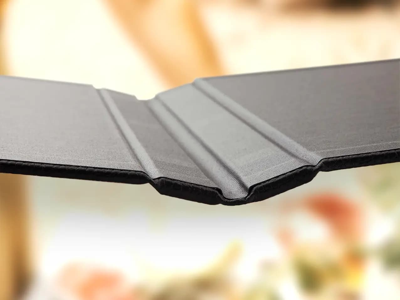 Speisekarte Magnetix im Format A4 hoch, Einband in Grau – Motiv 2