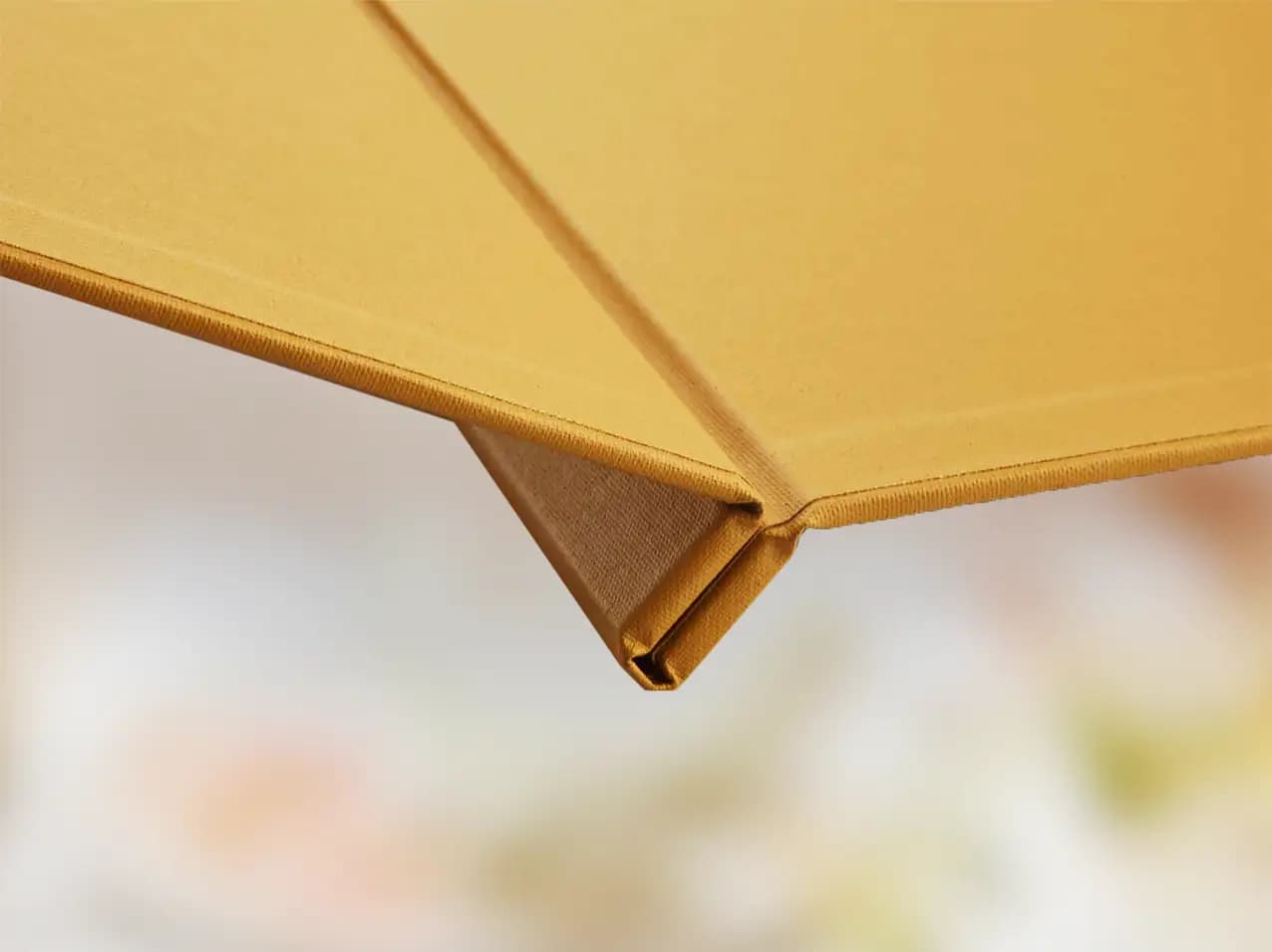 Speisekarte Magnetix (A5 hoch) mit Einband in Gold / Metallic