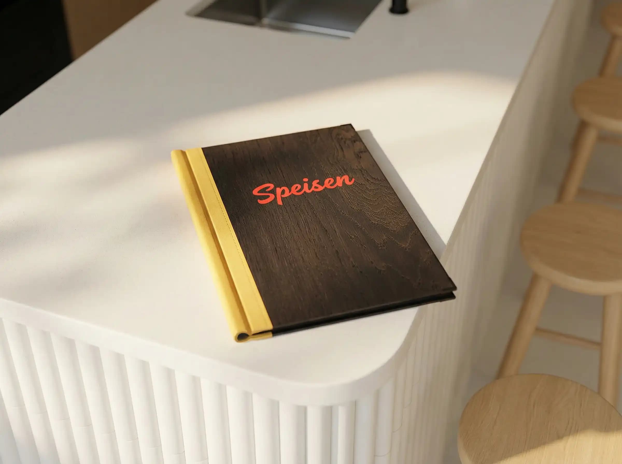 Gastronomie-Speisekarte Quickfix in Braun – Format A4 hoch