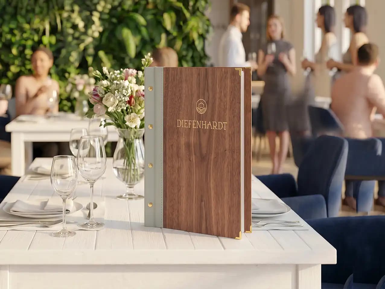 Gastronomie-Speisekarte Select in Braun – Format A4 schmal