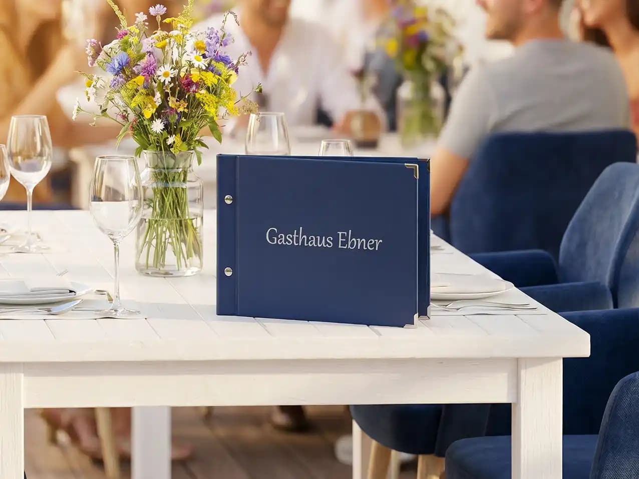 Speisekarte Select (A5 quer) mit Einband in Blau