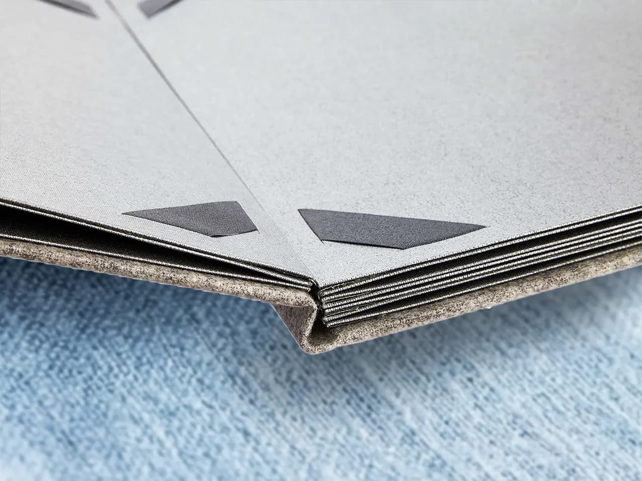 Speisekartenmappe Signmaster Premium in Grau, Format A4 hoch