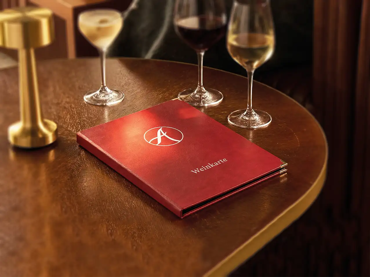 Gastronomie-Speisekarte Finesso Druckknopf in Braun, Format A4 hoch – Speisekarten Bilder