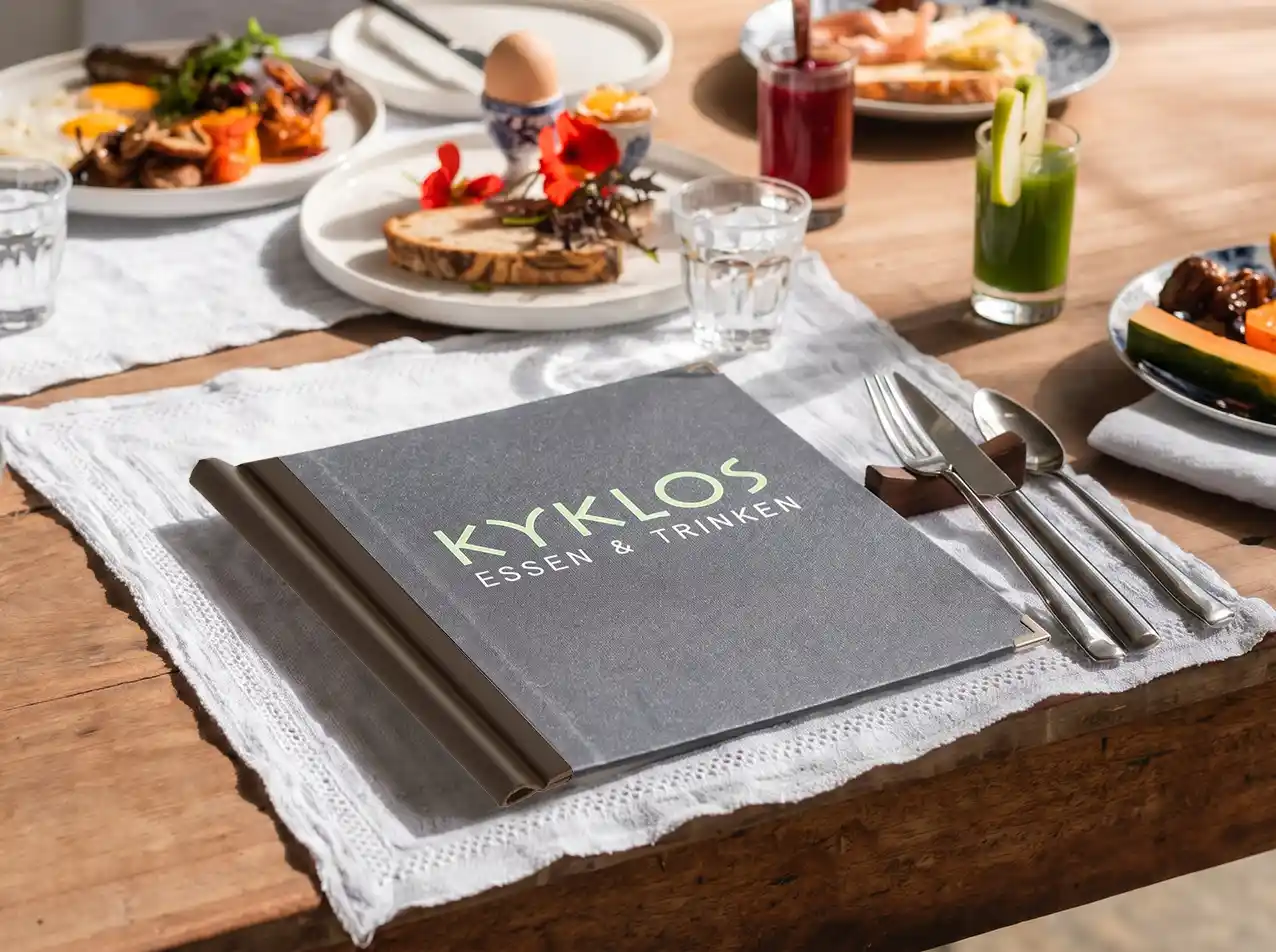 Gastronomie-Speisekarte Quickfix in Grau, Format 22 × 22 cm quadratisch – Speisekarten Bilder