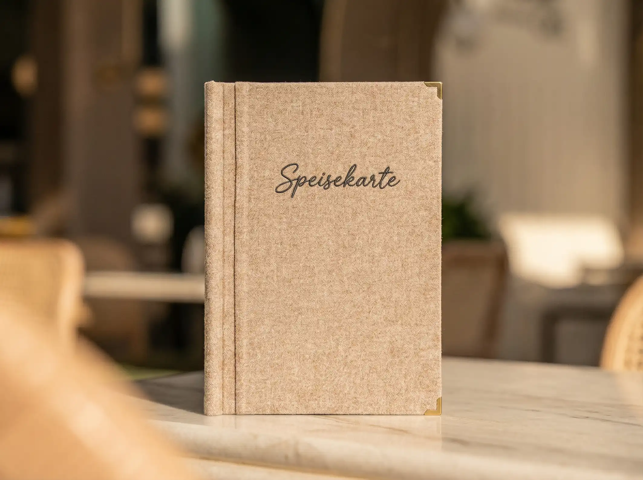 Speisekarten Bilder: Speisekarte Quickfix (A4 hoch) mit Einband in Beige
